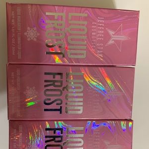 Jeffre Stars liquid highlighter